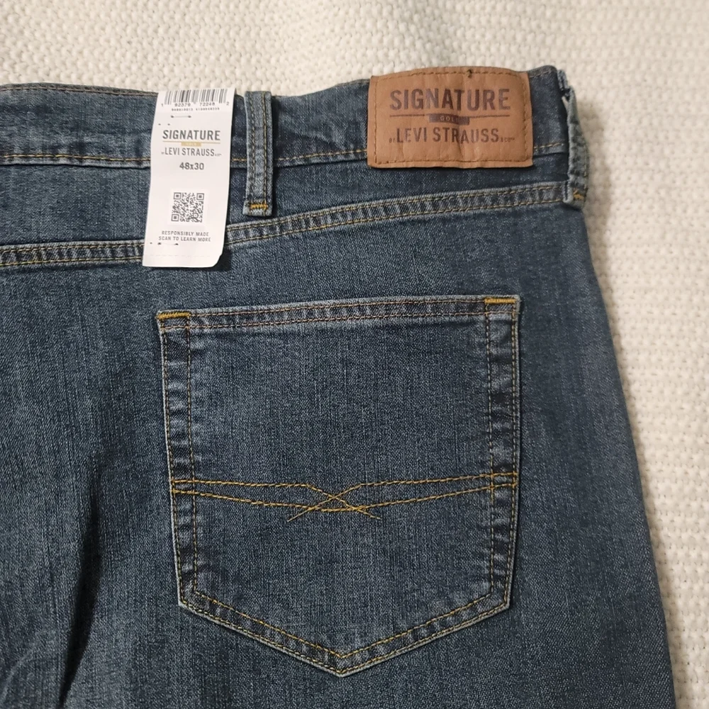 Signature by Levi Strauss signature by